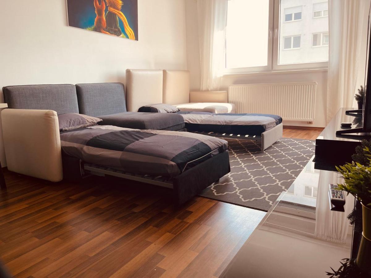 After Eight Apartment Bratislava Exteriér fotografie